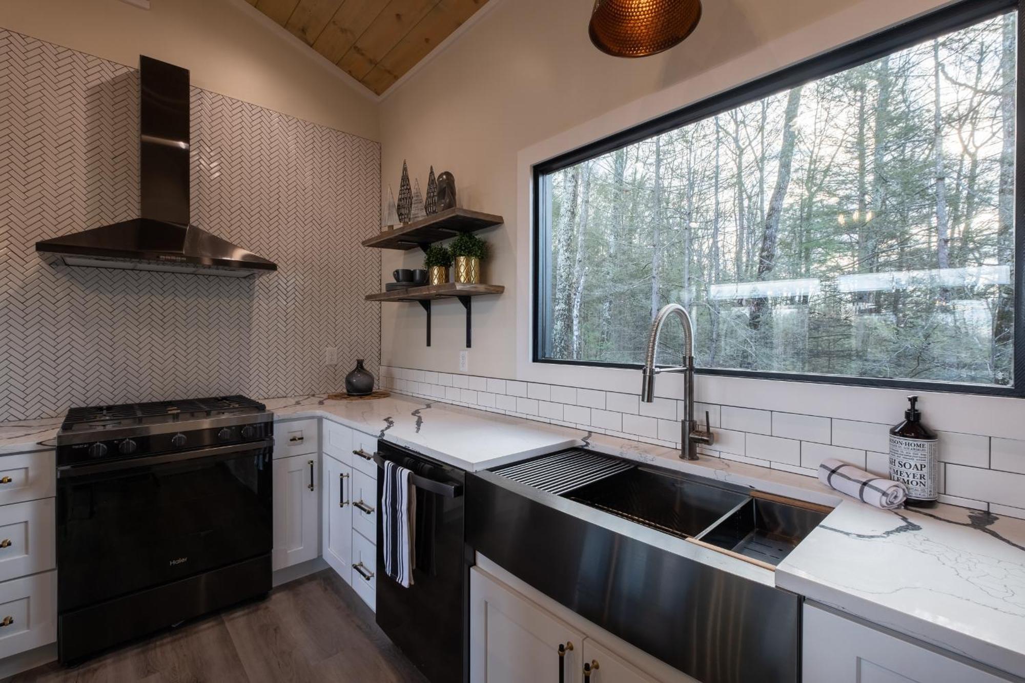 A Red River Barnhouse Rogers Bagian luar foto